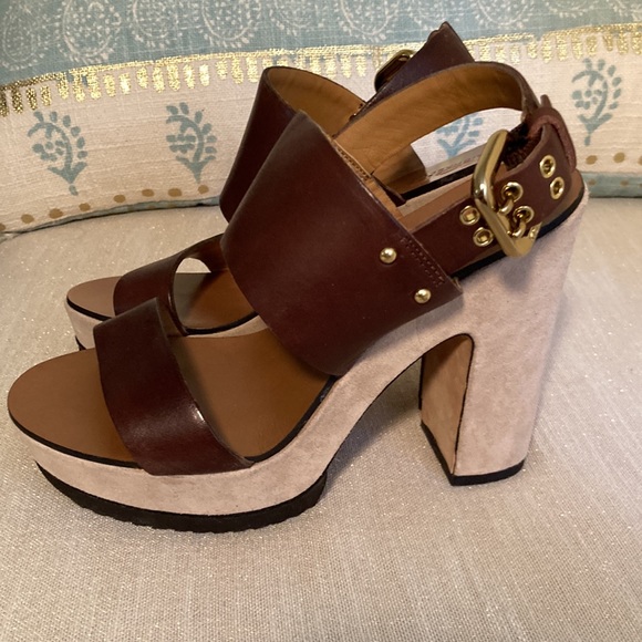 New Gorgeous Michael Kors Heels - Picture 4 of 16